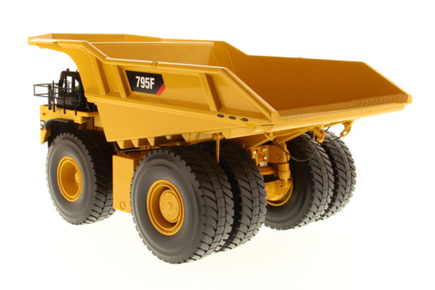 Amazon.com: DM DIECAST MASTERS 795F AC Mining Truck High Line